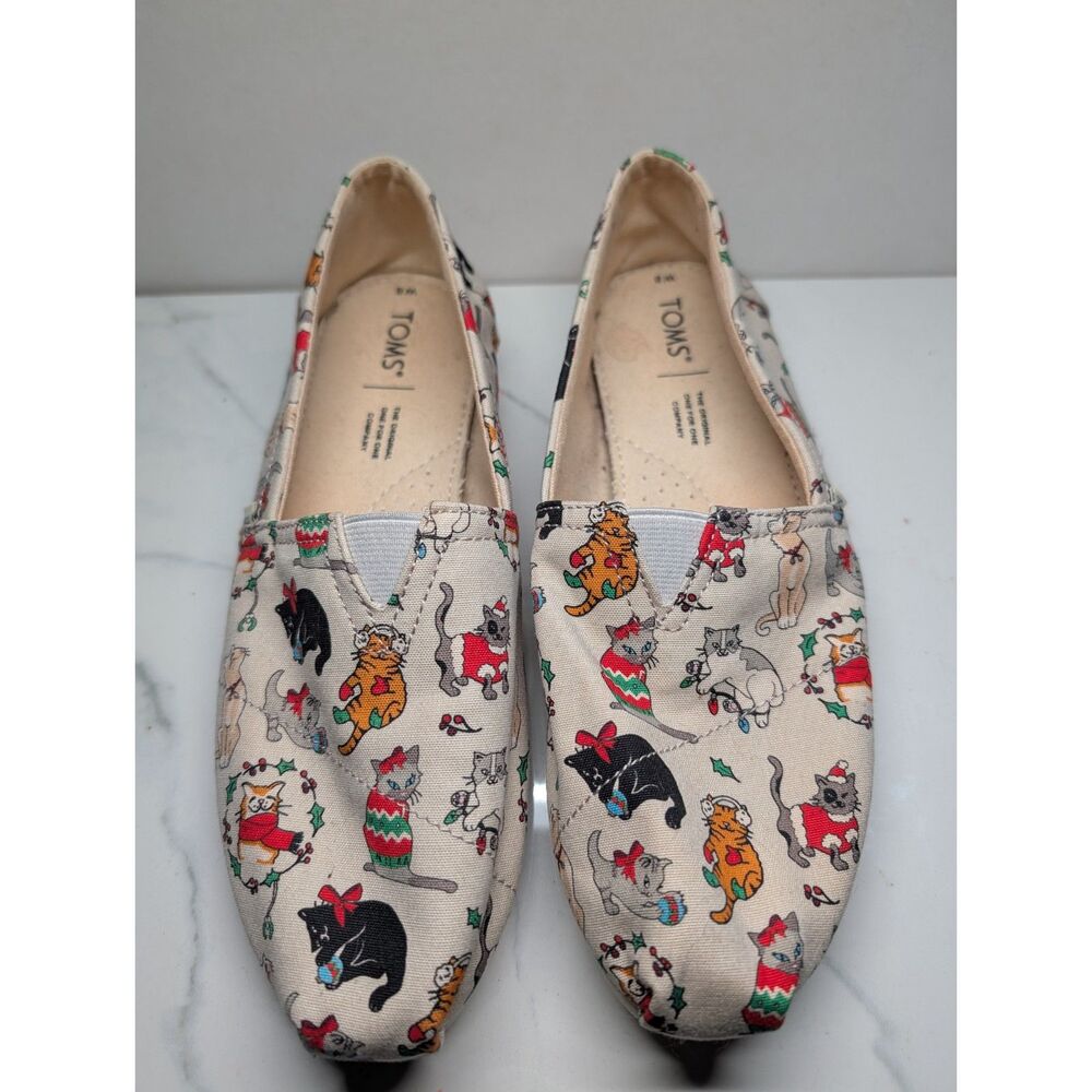 TOMS Belmont Christmas Holiday Cats Slip on Shoes